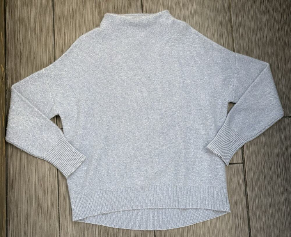 Saks Fifth Avenue Mock Neck Cashmere Sweater Women’s Medium Light Blue